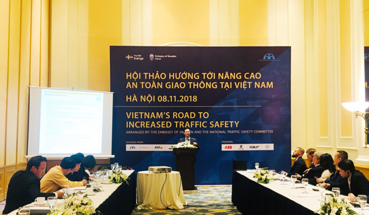 viet nam hoc hoi kinh nghiem cung co an toan giao thong tu thuy dien
