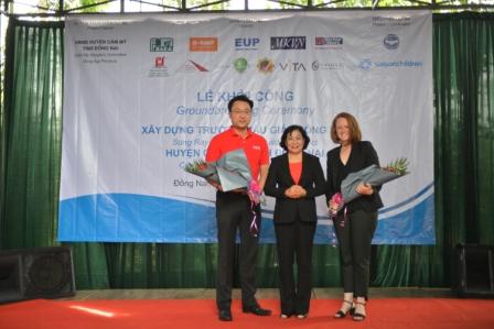 dong nai them mot truong hoc moi cho tre mau giao vung sau vung xa