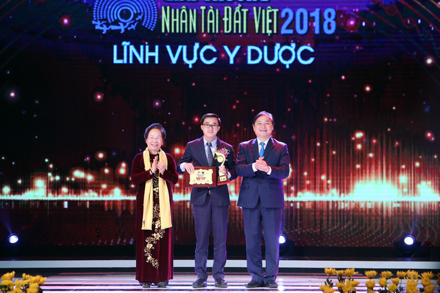 ti le chua khoi ung thu vu o viet nam tuong duong voi singapore