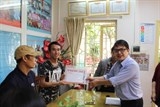 Chung tay cứu giúp em bé Lào 10 tuổi mắc bệnh ung thư hạch