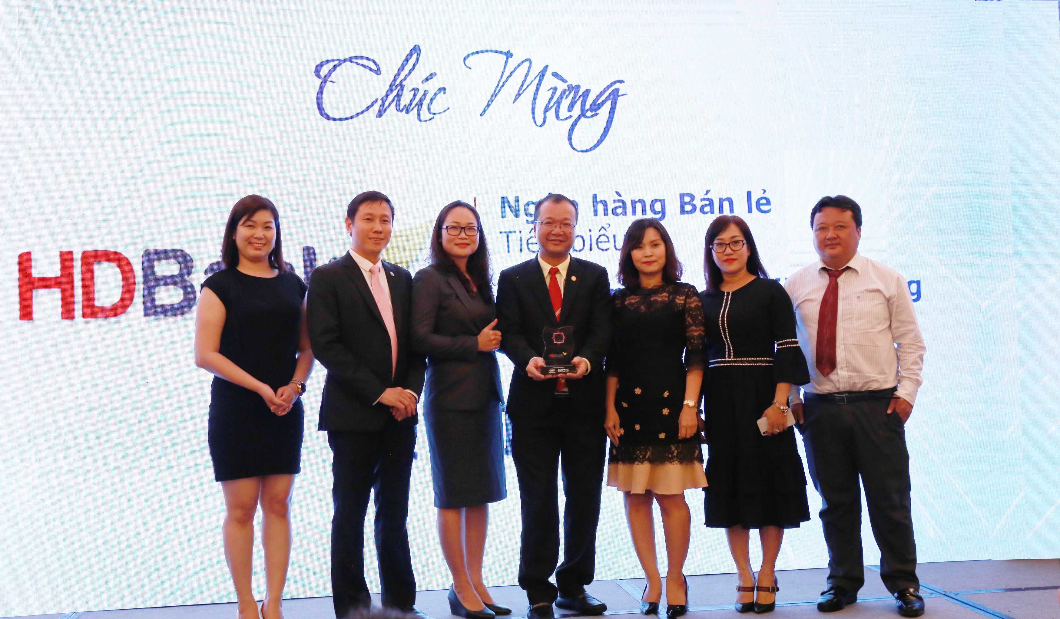 hdbank dat giai ngan hang ban le tieu bieu nam 2018