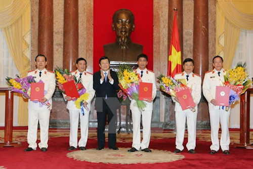 trao quyet dinh bo nhiem chuc danh kiem sat vien vien ksnd toi cao
