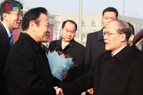 chu tich quoc hoi nguyen sinh hung da den trung quoc