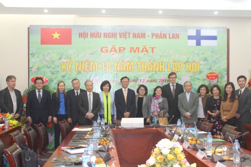hoi huu nghi viet nam phan lan 10 nam xay dung va phat trien