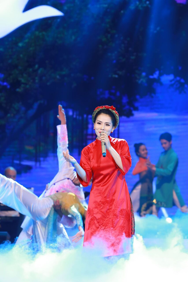 ca si thanh le va quang linh gay chu y vi qua than thiet