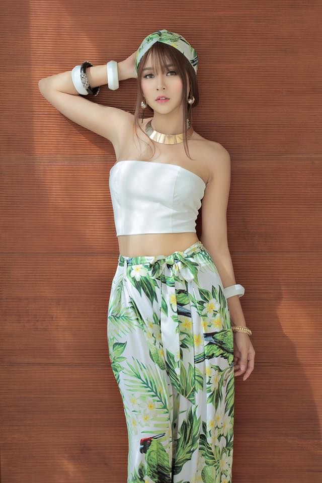 sau 2 nam hot girl sam da tro nen xinh dep va nong bong hon