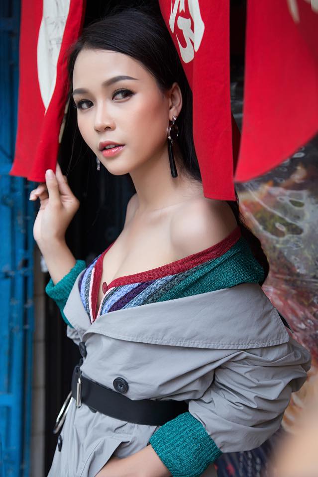 sau 2 nam hot girl sam da tro nen xinh dep va nong bong hon