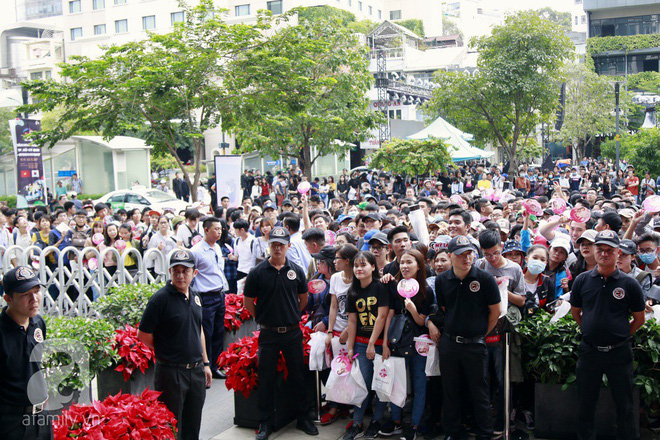 fan doi nang hang gio tai pho di bo de gap go my tam