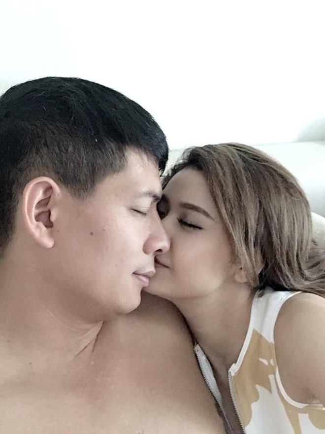 day la phan ung cua vo binh minh truoc scandal lo anh than mat giua chong va truong quynh anh