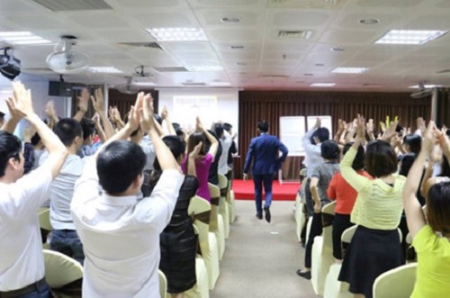 phat 490 trieu dong 4 doanh nghiep ban hang da cap