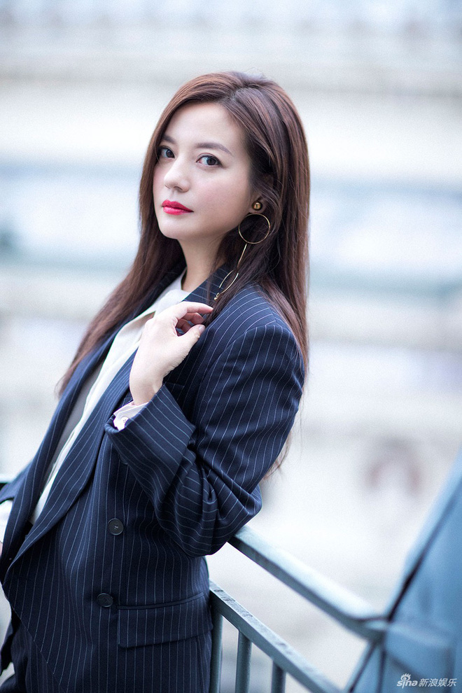 trieu vy va cuoc hon nhan 9 nam khong dam cuoi voi dai gia huynh huu long