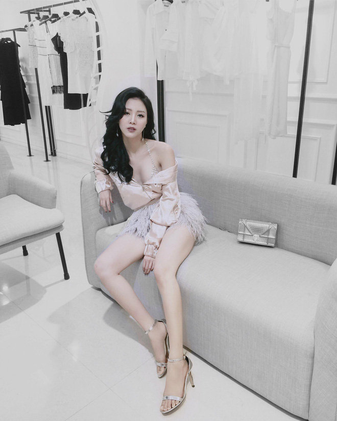 tu sau khi nang nguc cac nguoi dep nay dien do tao bao hon han