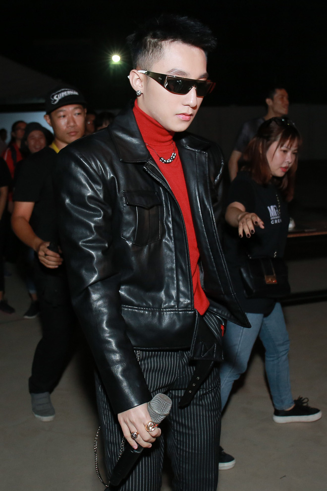 son tung dien do mua dong di dien giua thoi tiet nong nuc cua tphcm