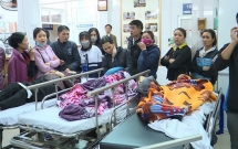 tp ho chi minh thoat chet than ky sau khi bi chan thuong so nao vi roi tu tang 2
