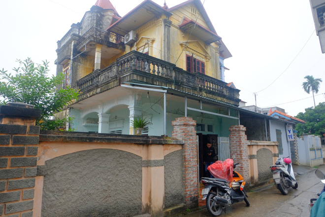 vu bo ruot dung day dien danh dap con trai 9 tuoi da man do toi hoi nong tinh nen da danh con