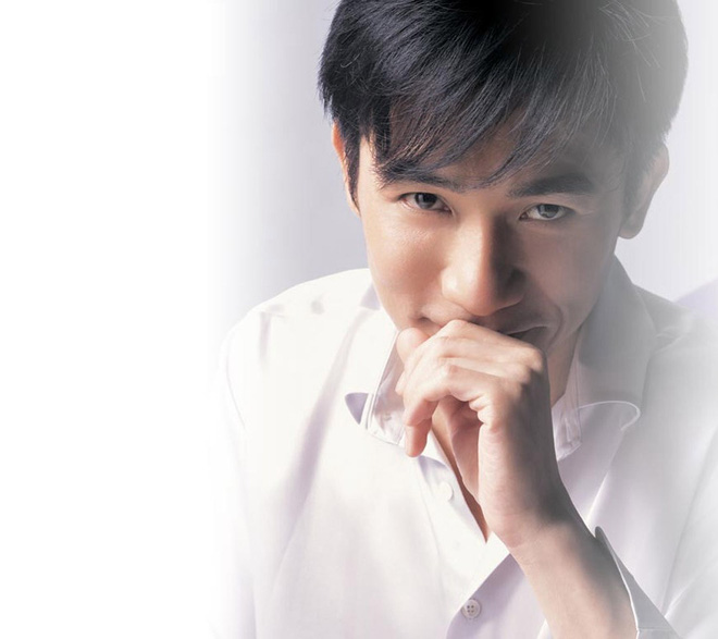 luong trieu vy quy ong cbiz duoc hang loat sao lon nga minh nguong mo