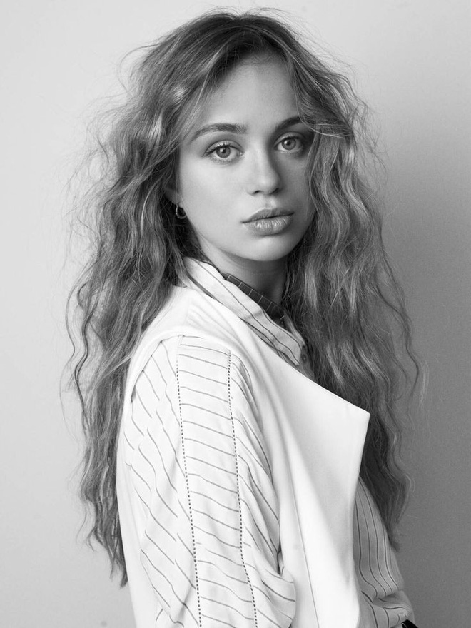 amelia windsor cong chua xinh dep nhat nuoc anh pha vo moi rao can cua hoang gia de tro thanh nang tho moi cua gioi thoi trang
