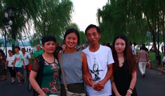 21 nam sinh song tren dat my co gai goc hoa quyet tam lat lai qua khu tim kiem su that ve cha me ruot