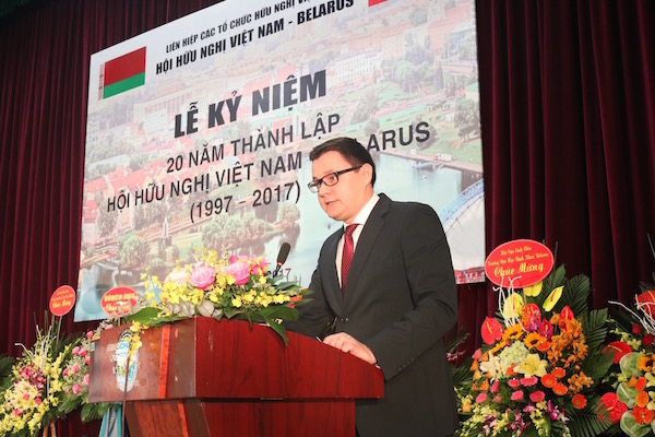 hoi huu nghi viet nam belarus 20 nam no luc vun dap tinh huu nghi