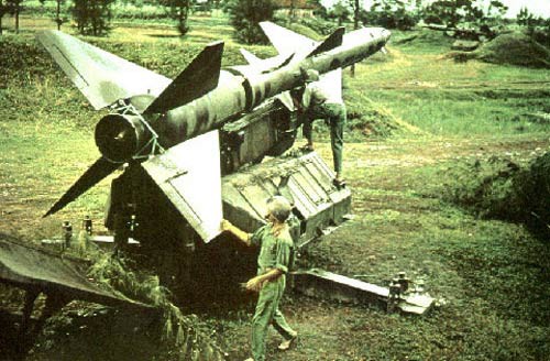 b 52 tinh vi nham hiem van sap mat boi ten lua vn dieu my lo so nhat da xay ra