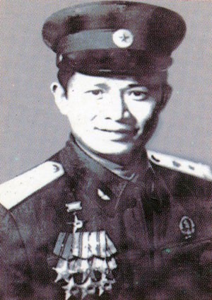hoi ky dai ta le hai voi hon 100 phi cong tiem kich it ra cung dam duoc 30 chiec b 52