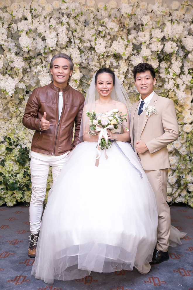 con trai tuan hung gay chu y o tiec cuoi thanh vien nhom oplus