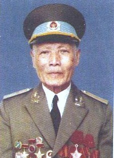 nhung gio phut nghet tho tai so chi huy quan chung pk kq doi mat suc ep o at cua b 52