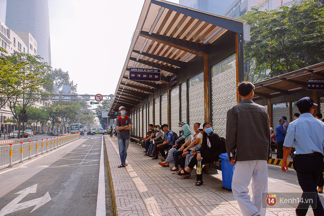 can canh tram xe buyt 85 ty dong sang chanh nhat trung tam sai gon va co nha ve sinh thong minh