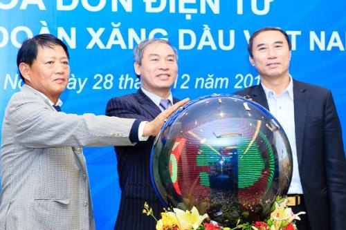 tu 112018 petrolimex se pha t ha nh ho a don die n tu khi mua xang da u