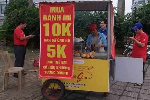 to chuc quay banh my gay quy tu thien cho tre em ngheo o huu khuong
