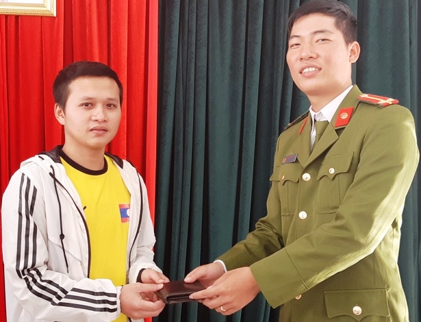 sinh vien lao nhan lai tai san bi danh roi tai benh vien