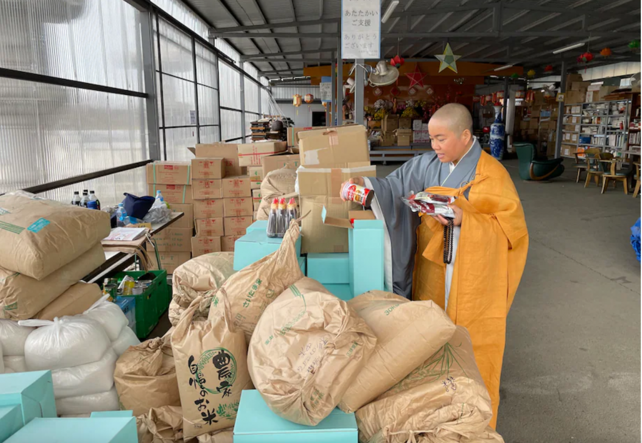 Sư cô Thích Tâm Trí - Điểm tựa ấm lòng cho người Việt xa xứ Sư cô Thích Tâm Trí - Điểm tựa ấm lòng cho người Việt xa xứ