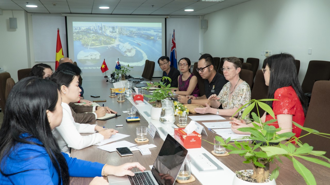 Đại học Hoa Sen hợp tác với nhạc viện hàng đầu của Australia Đại học Hoa Sen hợp tác với nhạc viện hàng đầu của Australia