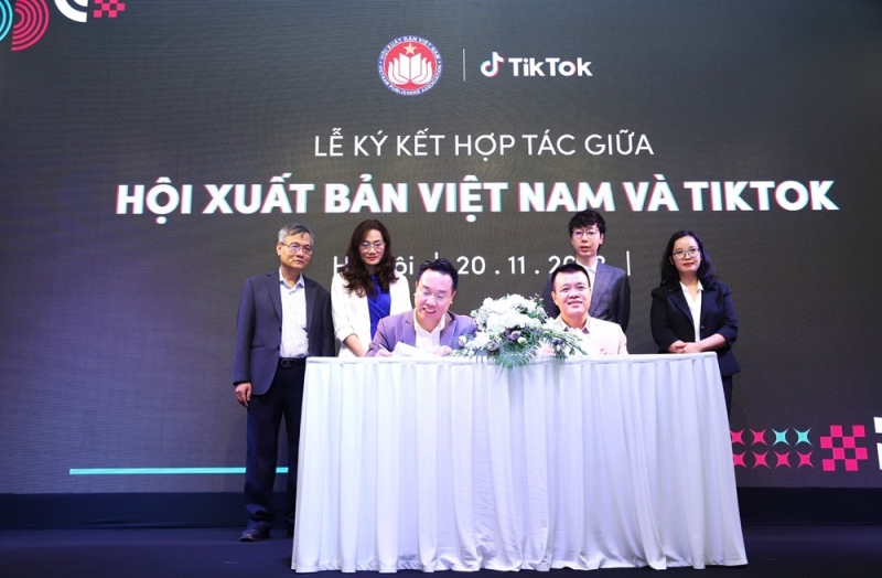 Содействие развитию книжного рынка на платформе TikTok