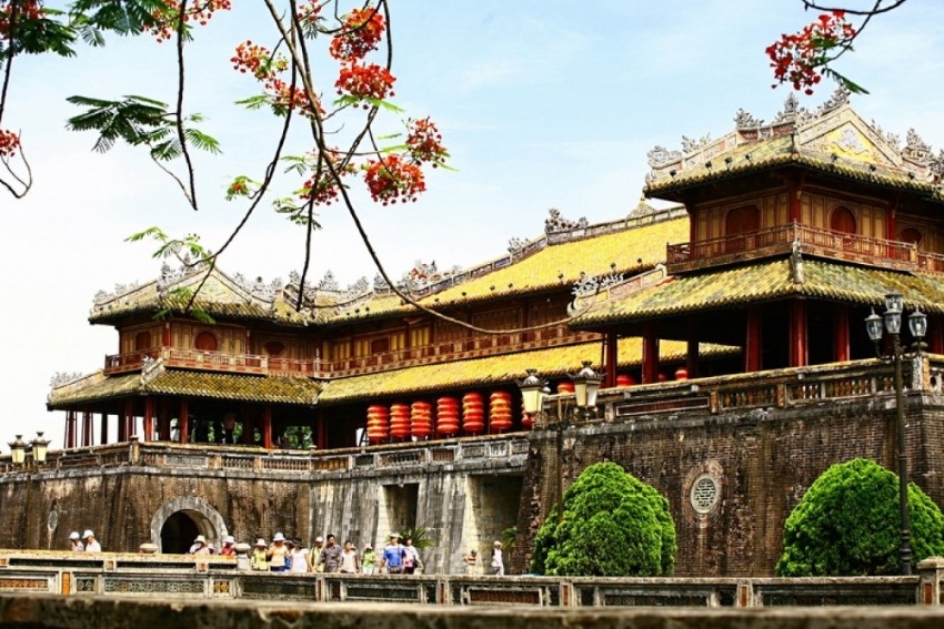 Visitors can enter Hue Citadel from the South Gate. (Photo: VOV) Visitors can enter Hue Citadel from the South Gate. (Photo: VOV)