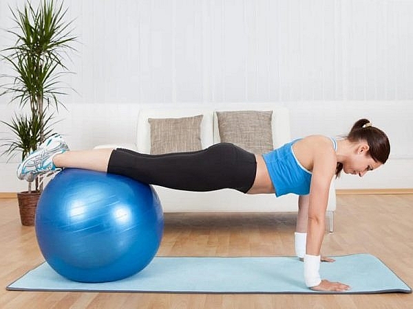 Những bài tập chữa đau lưng hiệu quả nhung bai tap chua dau lung hieu qua