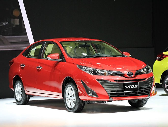 Toyota giảm giá hàng loạt mẫu xe trước sức ép từ đối thủ toyota giam gia hang loat mau xe truoc suc ep tu doi thu