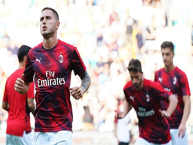 link xem truc tiep bong da ac milan vs brescia vong 2 serie a 20192020