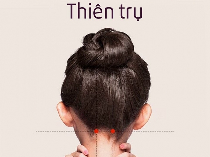 Mẹo tự bấm huyệt chữa đau đầu nhanh, hiệu quả meo tu bam huyet chua dau dau nhanh hieu qua