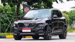 xe dia hinh defender moi cua jaguar land rover co gia ban tu 37 ty dong