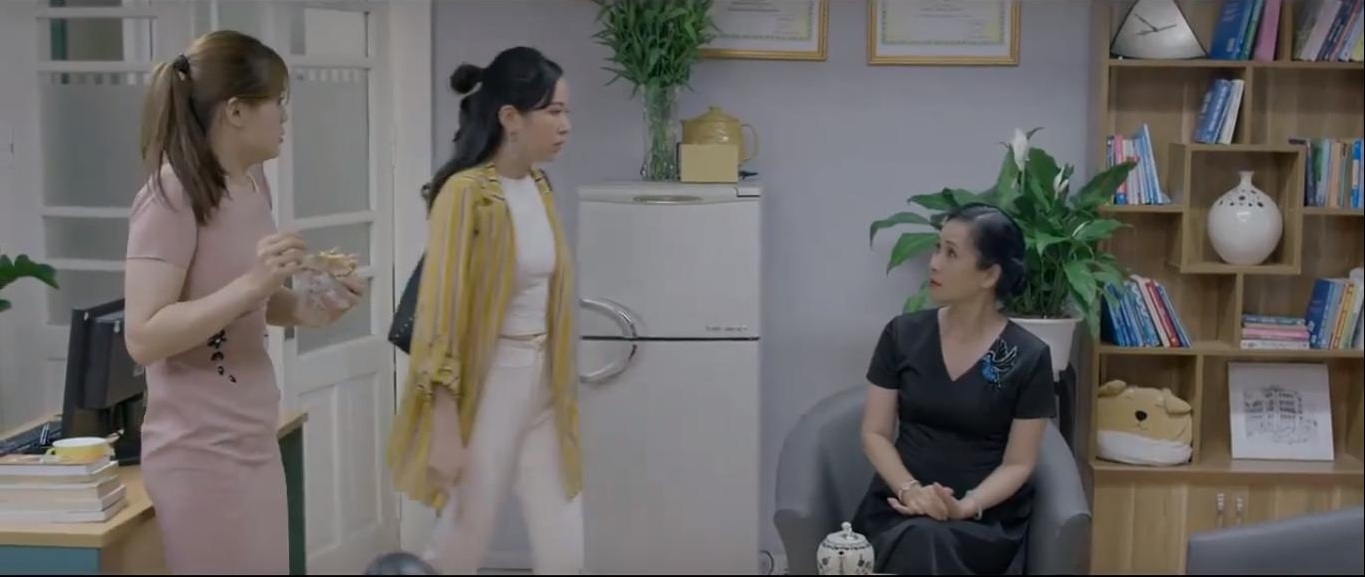 “Những nhân viên gương mẫu” tập 10: Đám cưới như trò hề của con trai Tổng biên tập nhung nhan vien guong mau tap 10 dam cuoi nhu tro he cua con trai tong bien tap