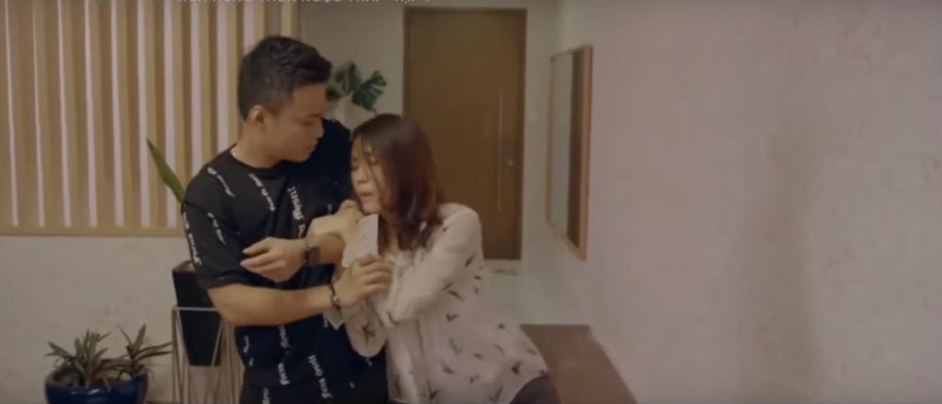 “Hoa hồng trên ngực trái”: Khuê dám “vượt rào” với Bảo khiến khán giả thích thú hoa hong tren nguc trai khue dam vuot rao voi bao khien khan gia thich thu