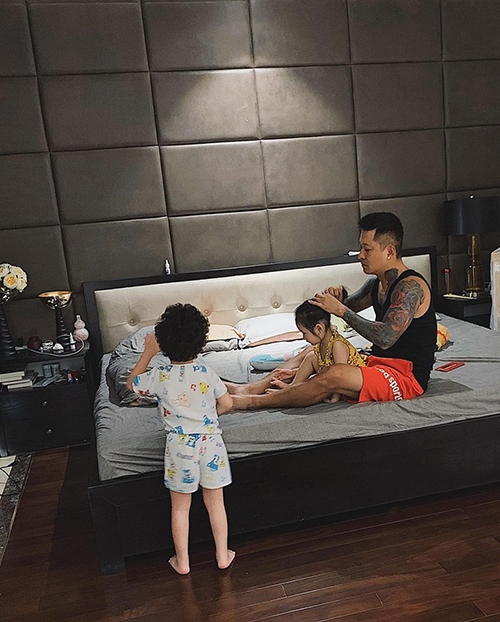 Tin tức sao Việt hôm nay (4/9): Đông Nhi bắt đầu kỳ nghỉ, Tiểu Vy dạo chơi Nhật Bản tin tuc sao viet hom nay 49 dong nhi bat dau ky nghi tieu vy dao choi nhat ban