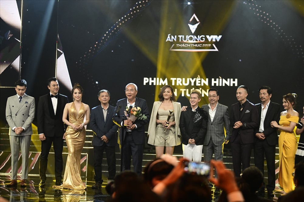 "Về nhà đi con" đại thắng tại VTV Awards - Ấn tượng VTV 2019 ve nha di con dai thang tai vtv awards an tuong vtv 2019
