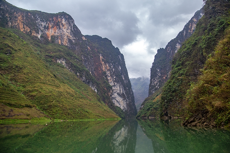 Hẻm vực Tu Sản (Hà Giang) kỳ vĩ nhất Đông Nam Á hem vuc tu san ha giang hem vuc ky vi nhat dong nam a
