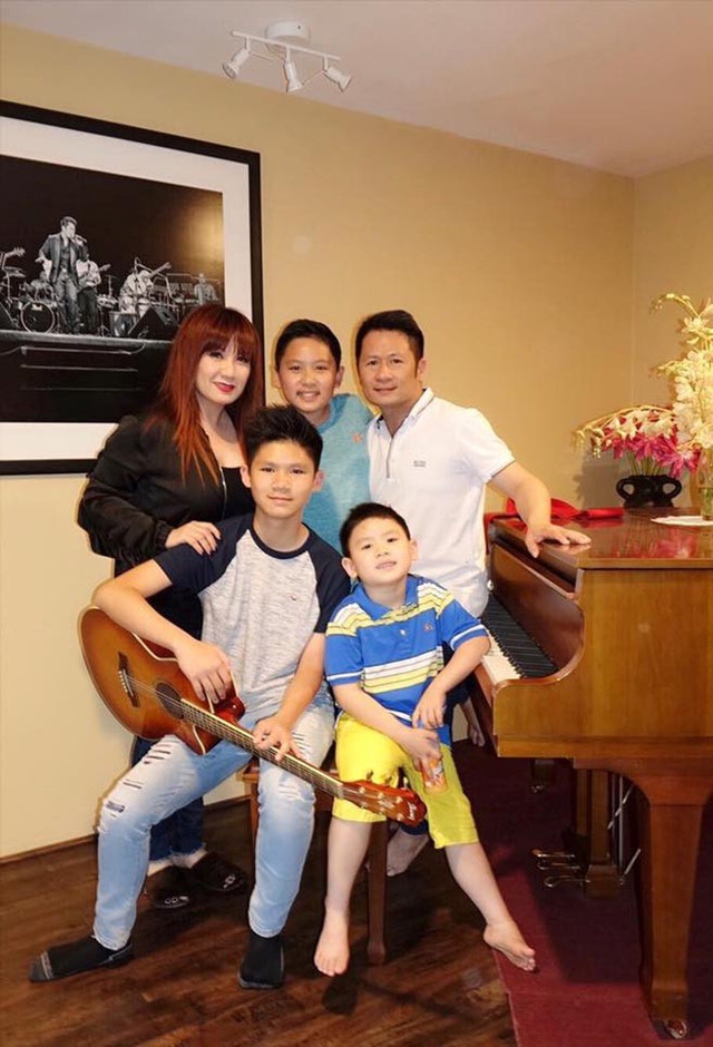 5 nữ ca sĩ Việt ở Mỹ nổi tiếng tài năng nhưng tình duyên lận đận nhung ca si viet o my co hon nhan trac tro