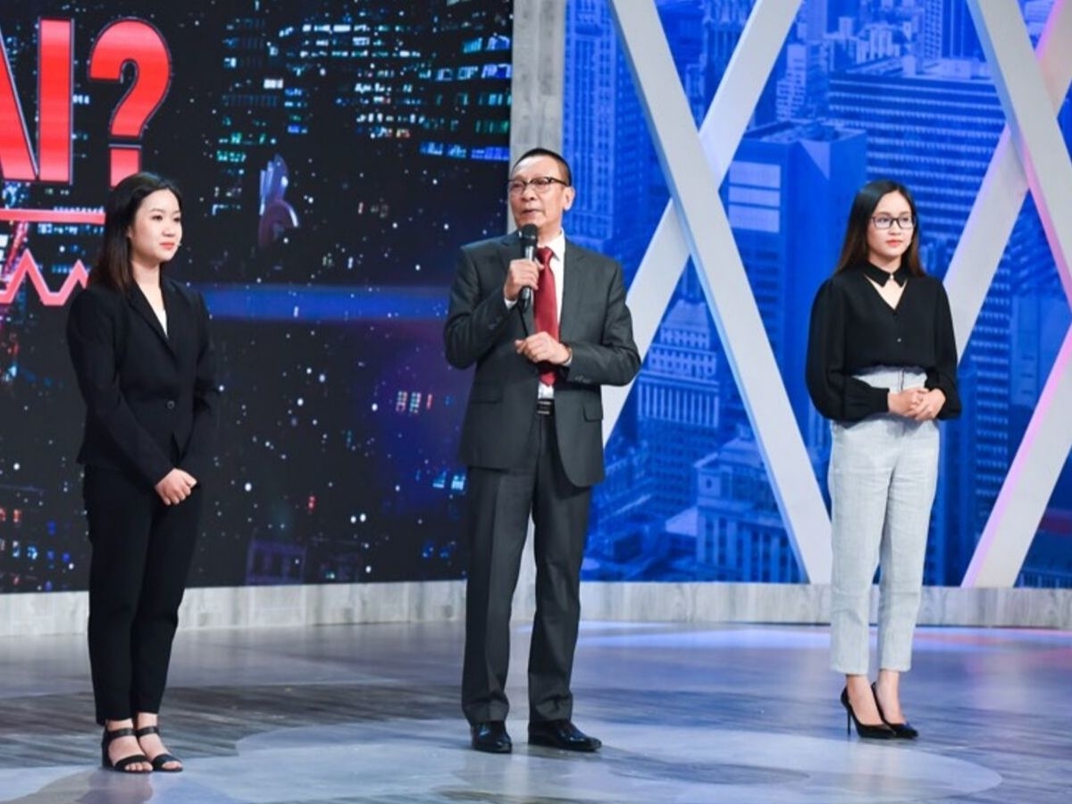 MC Lại Văn Sâm thú nhận làm "ông mai" không hề mát tay mc lai van sam thu nhan tung chu hon 5 dam cuoi thi 3 dam li di
