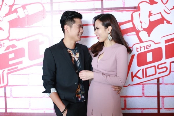 Mối tình gắn bó 14 năm của Hồ Hoài Anh - Lưu Hương Giang moi tinh gan bo 14 nam cua ho hoai anh luu huong giang