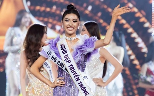Nguyễn Trần Khánh Vân đăng quang Hoa hậu Hoàn Vũ Việt Nam 2019 nguye n tra n kha nh van dang quang hoa ha u hoa n vu vie t nam 2019