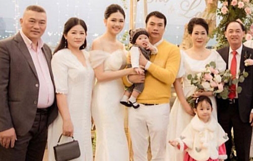 Tin tức sao Việt 18/12: H'Hen Niê manly, Lệ Quyên chi tiền tỷ may váy mặc đêm liveshow tin tu c sao vie t 1712 chau kha i phong bi kha n gia ne m bu a dinh len san kha u cong vinh ta ng sinh nha t vo so tie n khu ng nhung va n bi cha t v